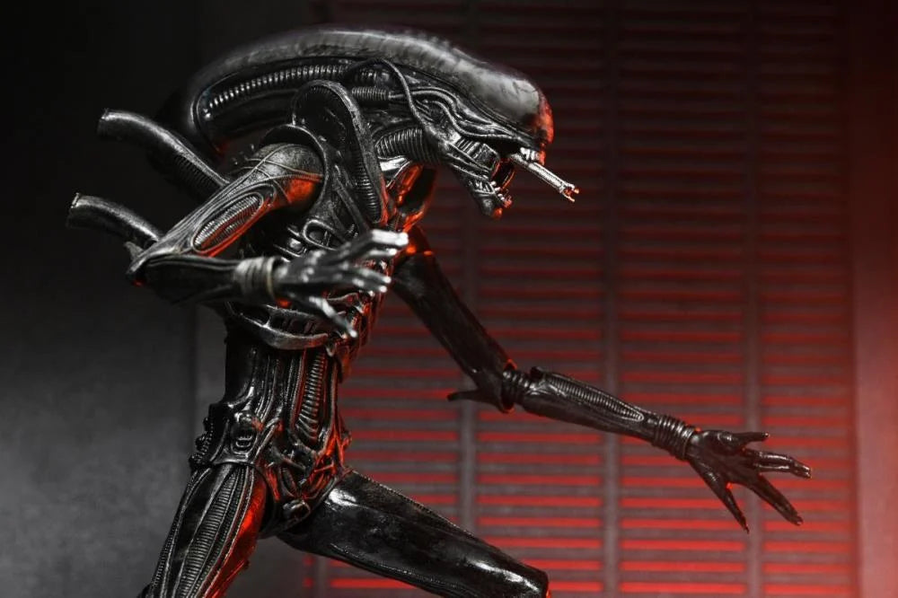 Alien: Romulus NECA Ultimate Xenomorph XX121 Action Figure