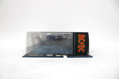 BST AXN AC/DC Angus Young Highway to Hell Tour Action Figure (2020 The Loyal Subjects) - view 3