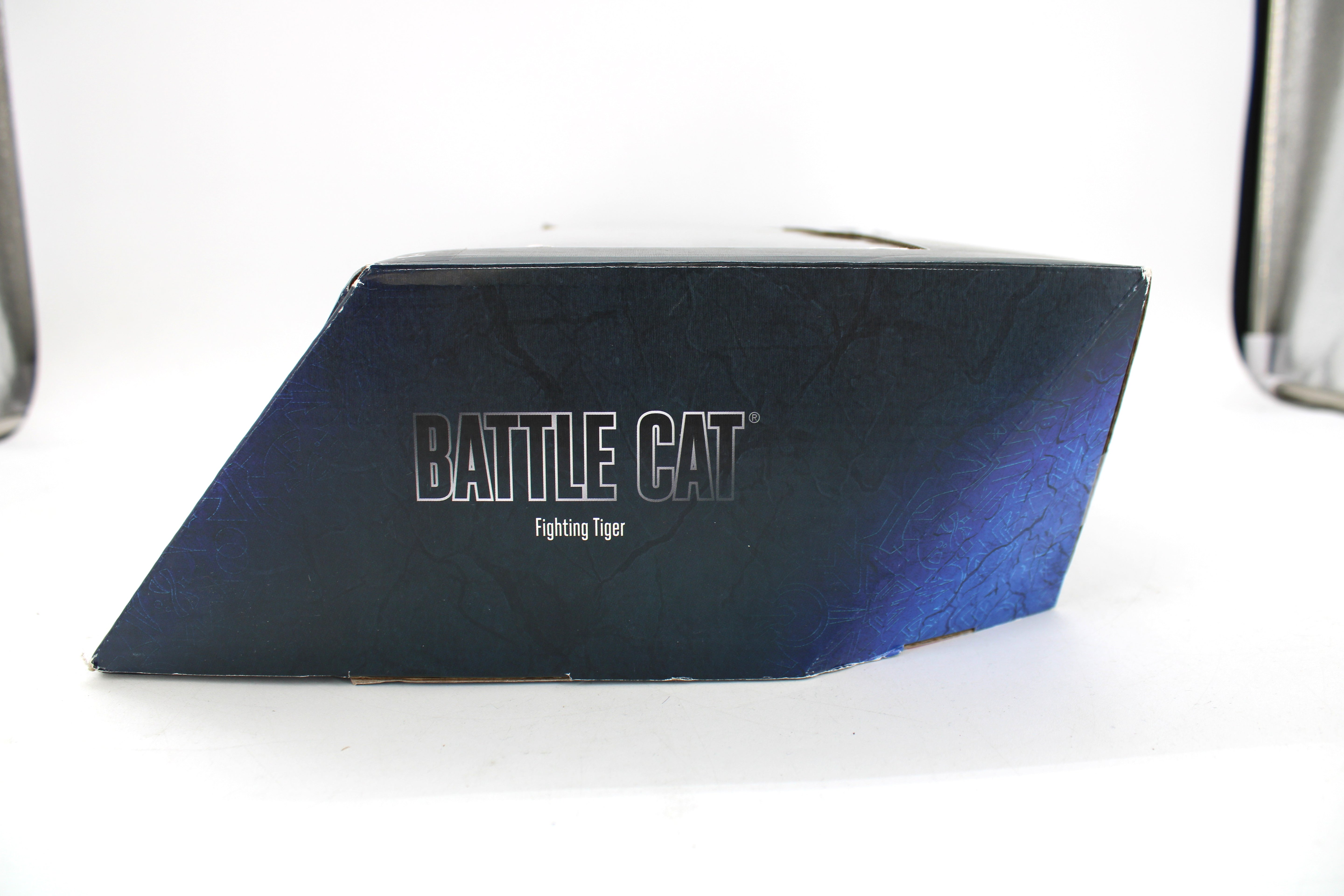 Masters of the Universe Revelation Battle Cat Action Figure (2021 Mattel) - view 4