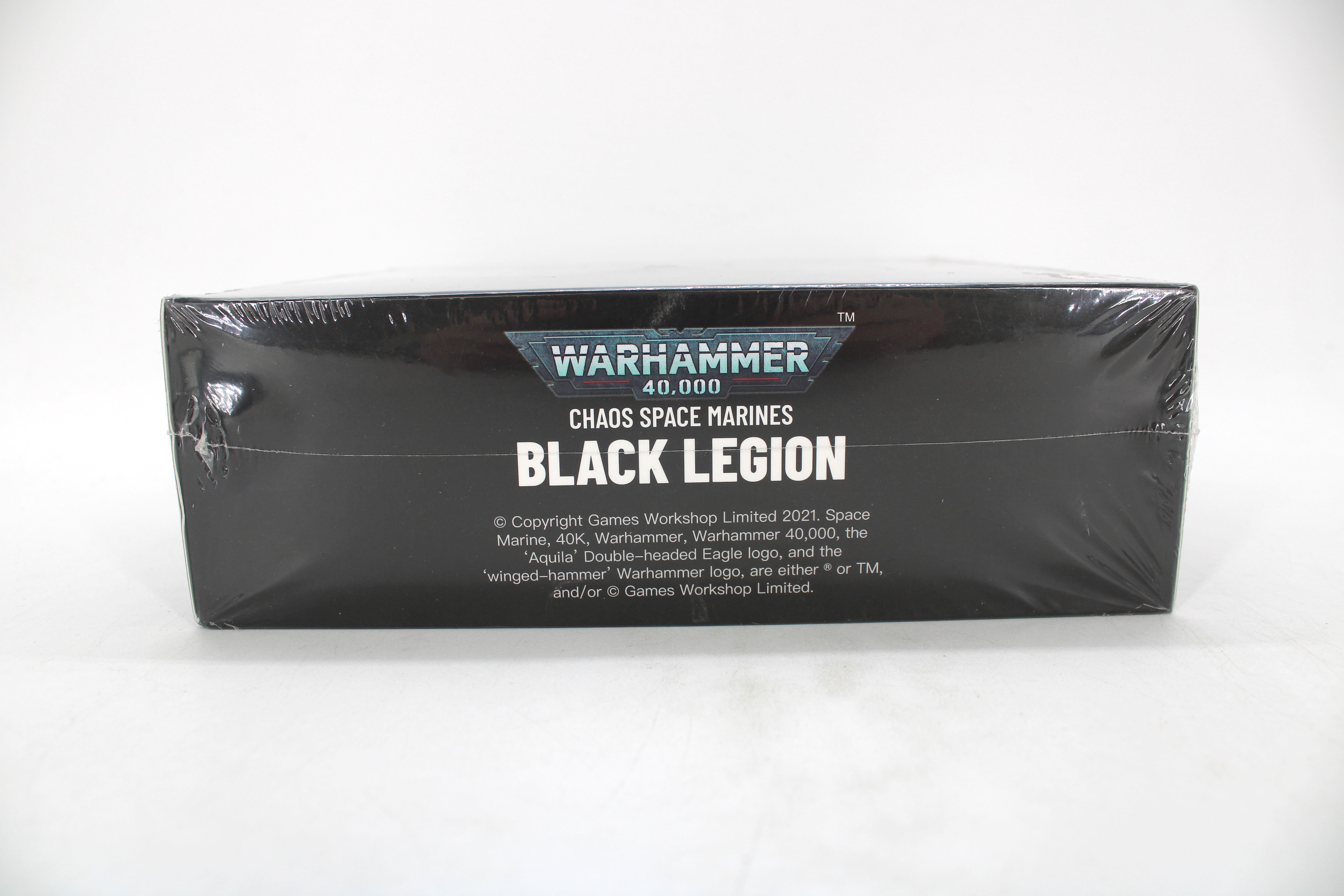 Warhammer 40k Chaos Space Marines Black Legion Action Figure (2021 JOYTOY) - view 5