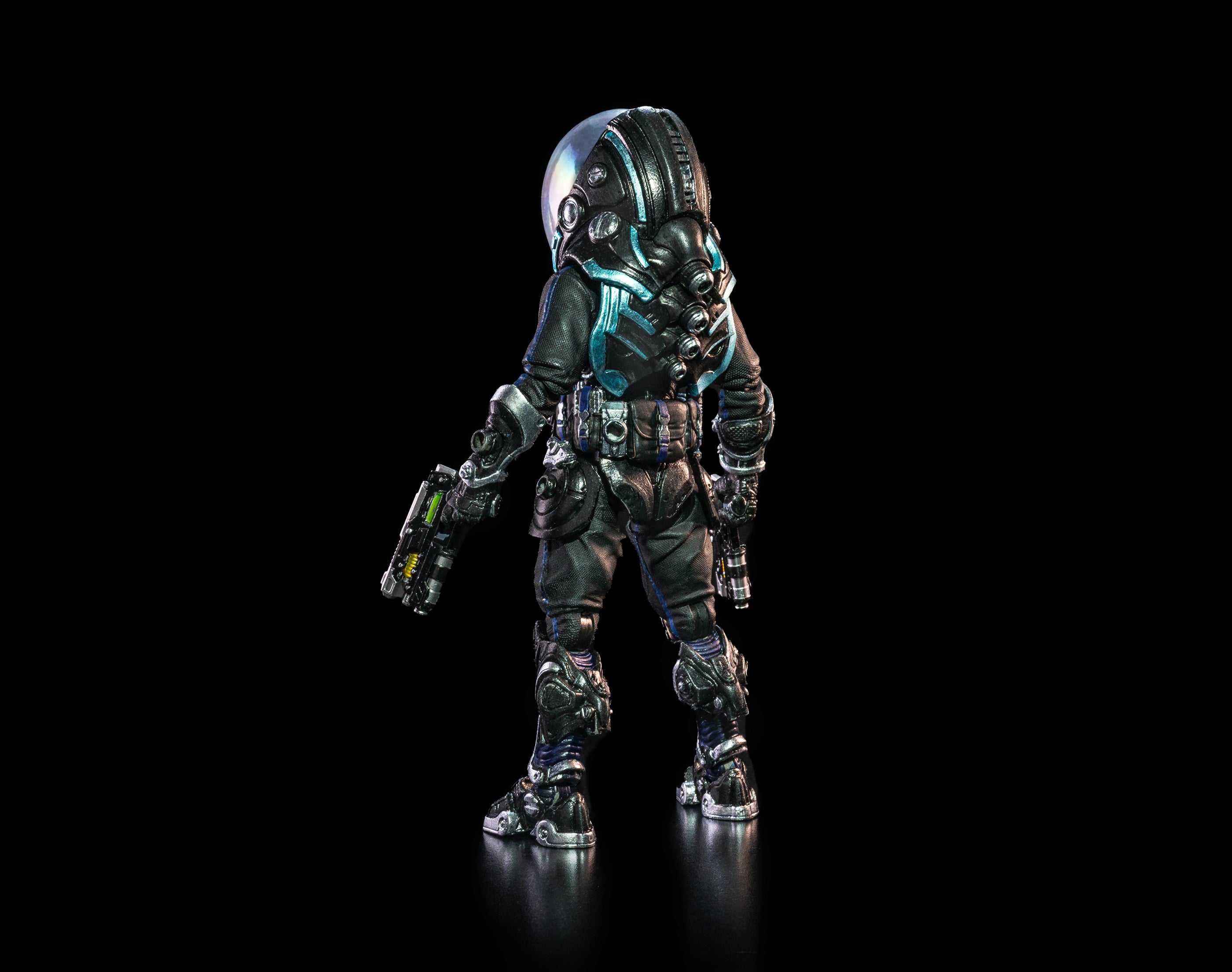 Cosmic Legions: Ph’shr Ryyce (The Shadow Circle) Deluxe Figure