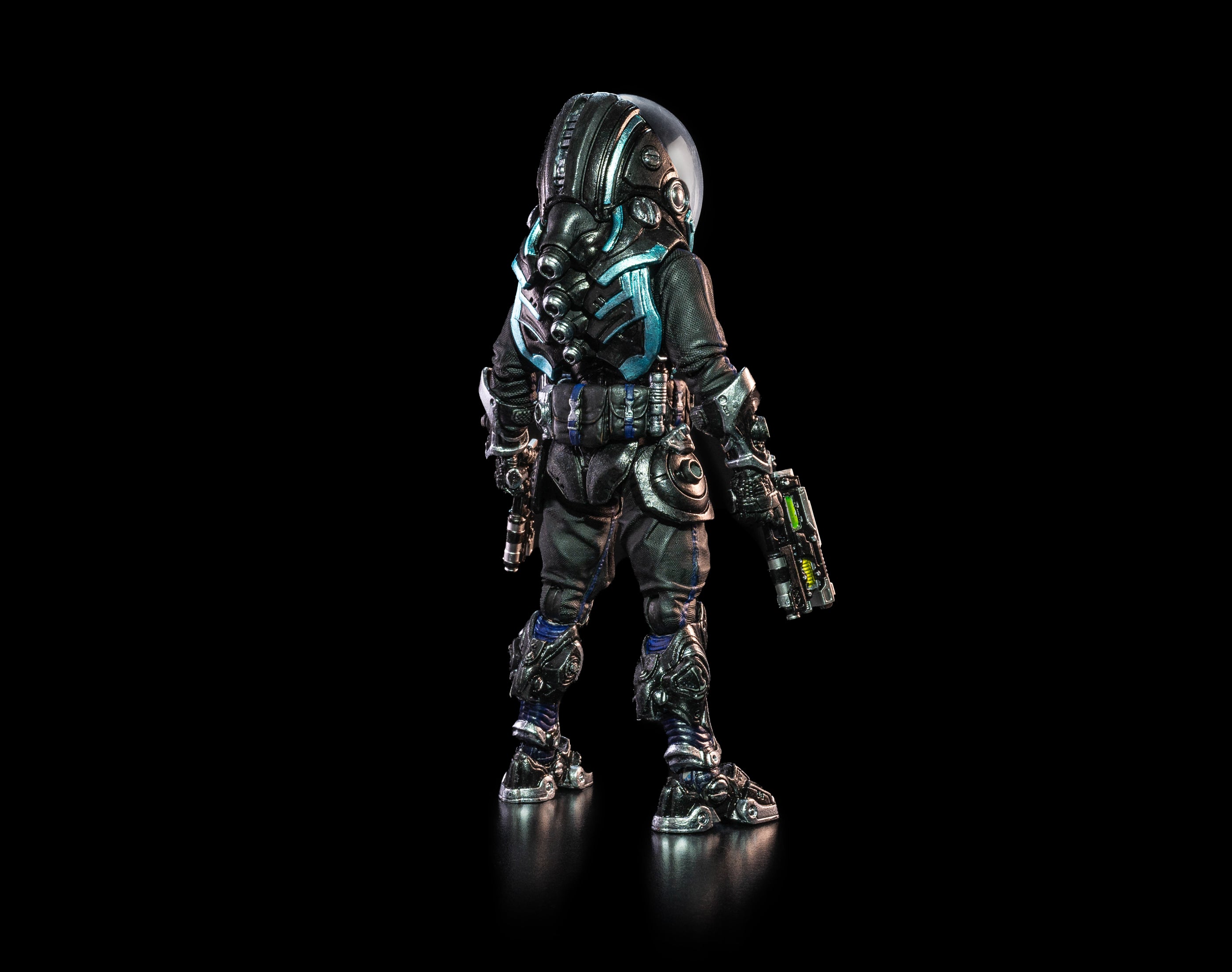 Cosmic Legions: Ph’shr Ryyce (The Shadow Circle) Deluxe Figure