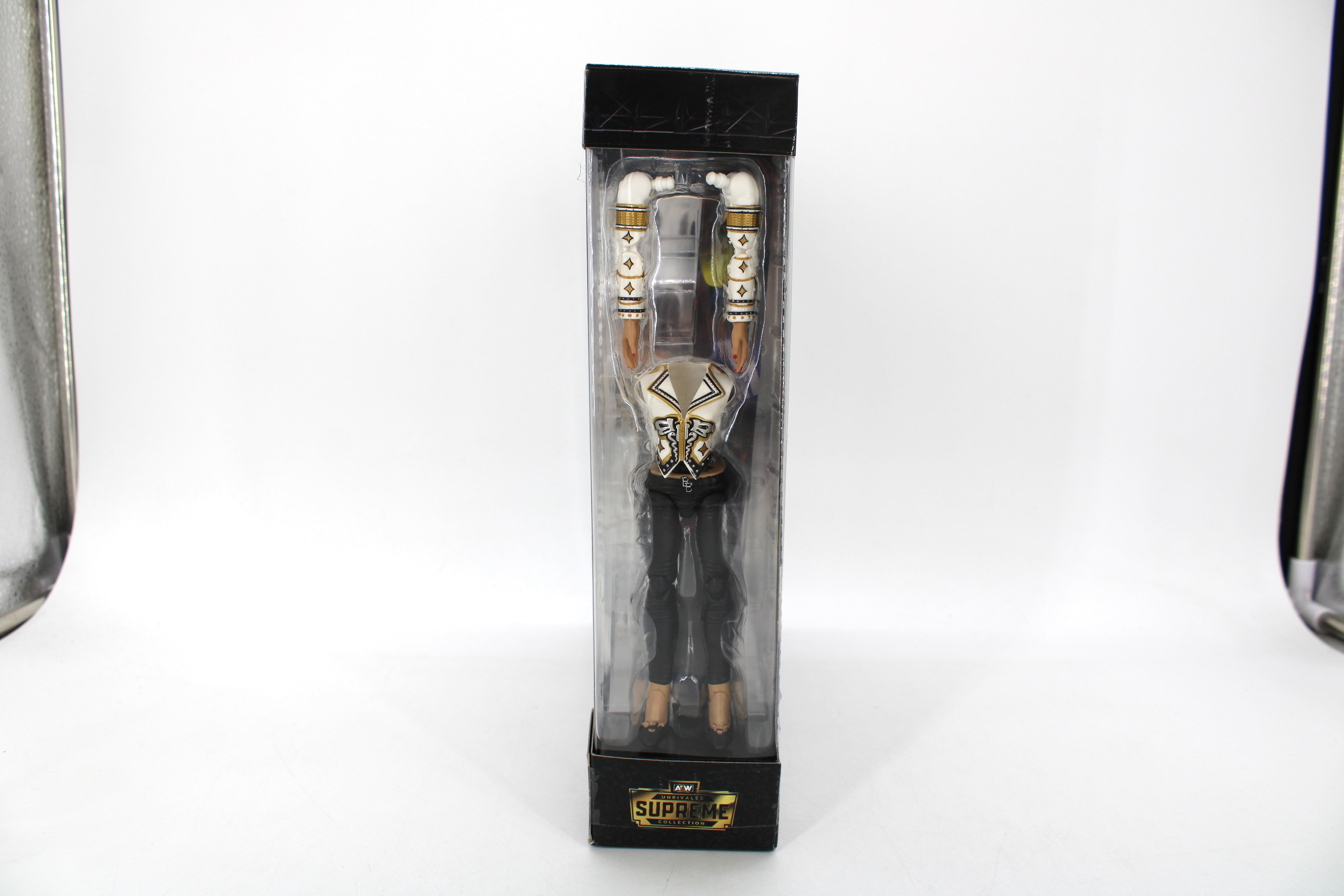AEW Unrivaled Supreme Collection Dr. Britt Baker D.M.D. Action Figure (2022) - view 5