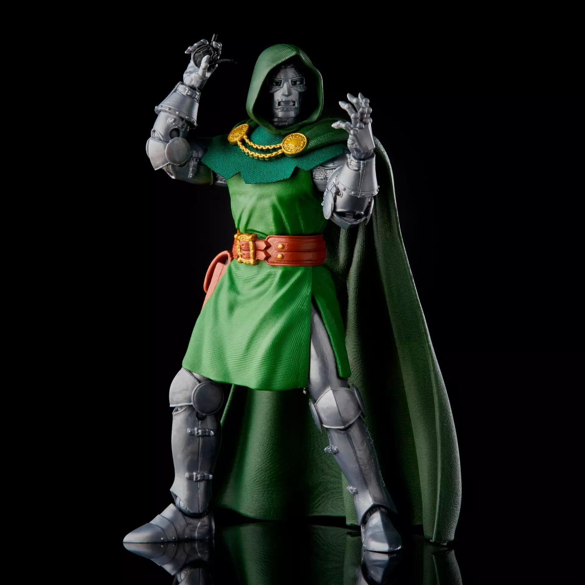 Doctor Doom Fantastic Four Marvel Legends Retro Collection Action Figure