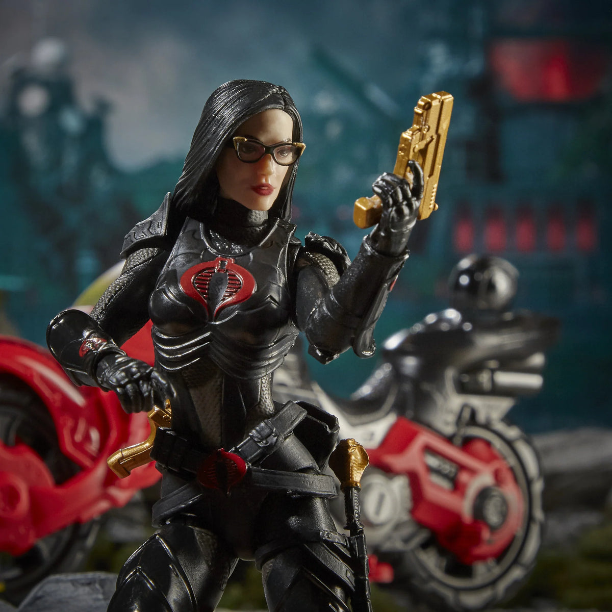 G.I. Joe Classified Series - Baroness with C.O.I.L.