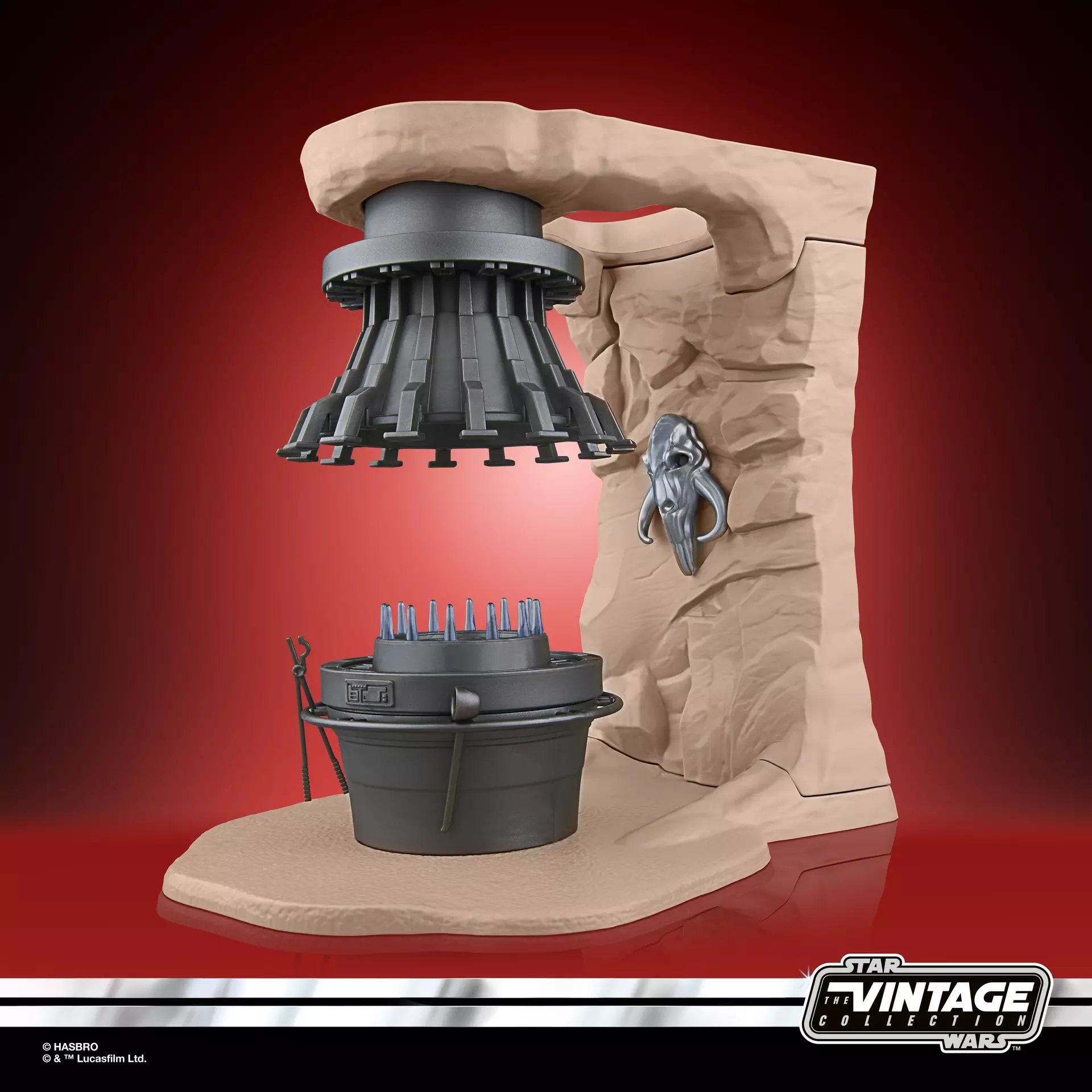 The Armorer's Forge Playset with Action Figures (The Mandalorian) - Star Wars The Vintage Collection