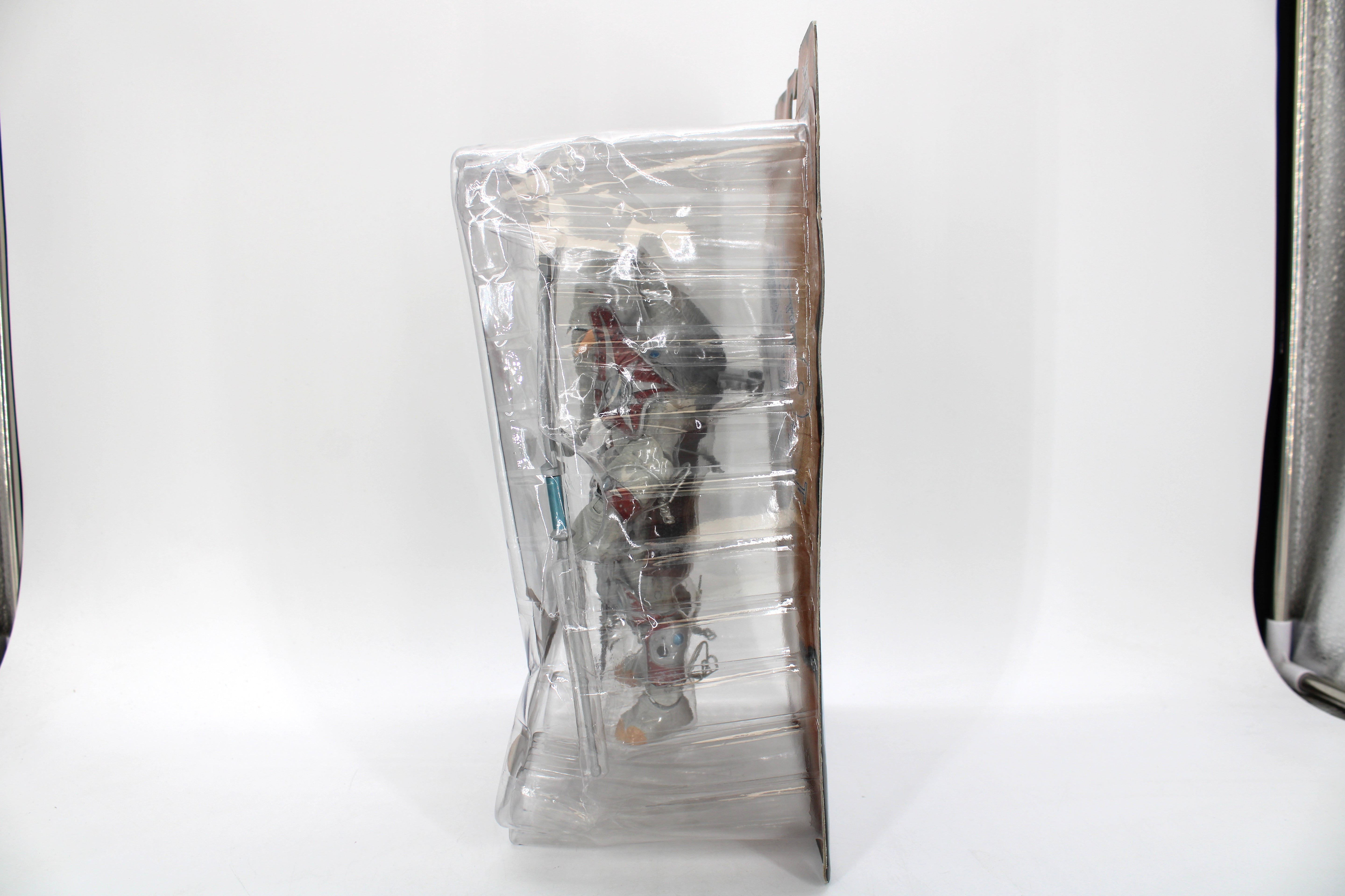 Seventh Kingdom Hammer of Gholl Action Figure (2007 Four Horsemen) - view 4