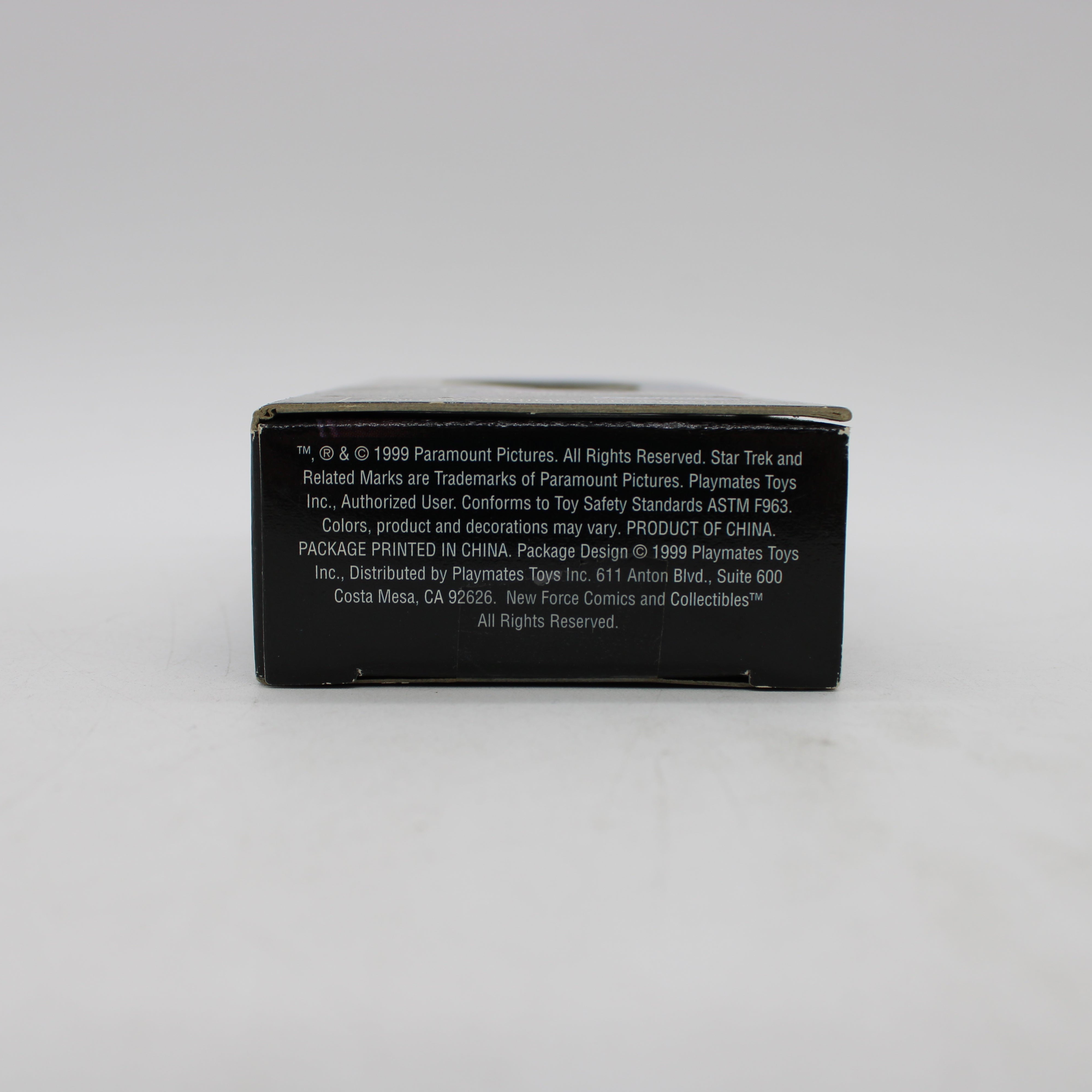 Captain Kathryn Janeway (Flashback) Star Trek: Voyager Action Figure