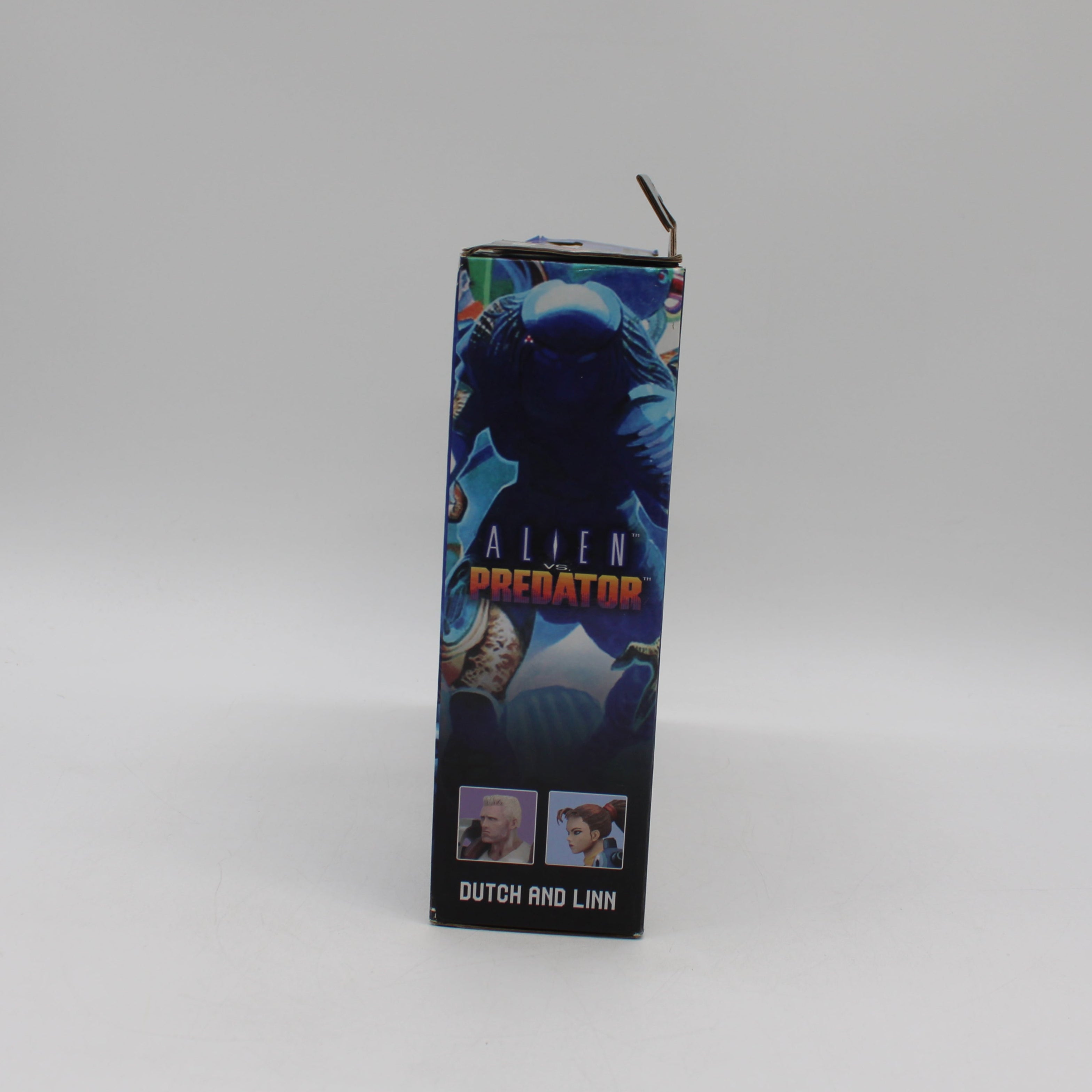 Dutch and Linn Alien Vs. Predator Reel Toys Action Figure Set