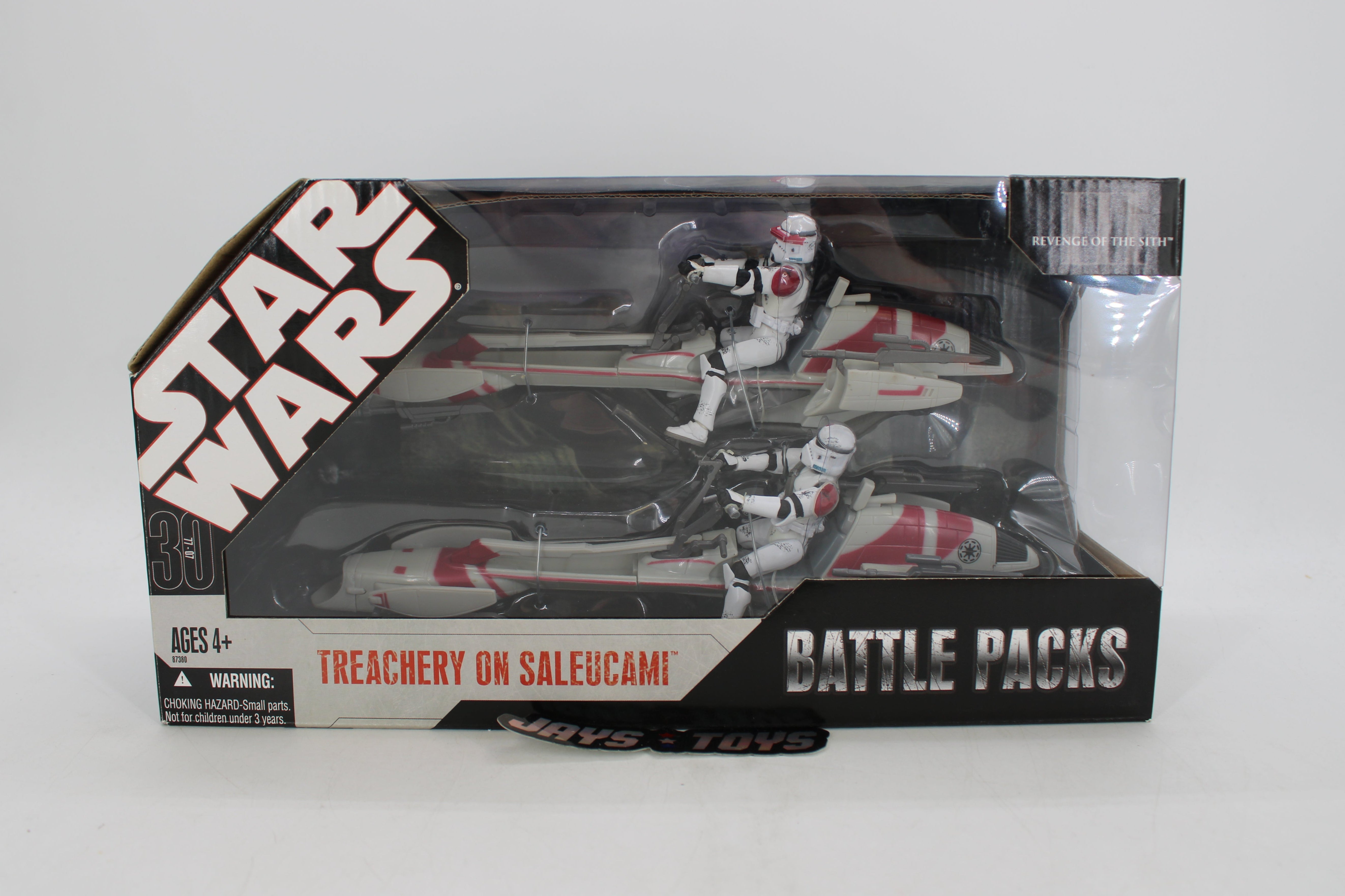 Star Wars Treachery Saleucami Battle Pack Light Shelf Wear Carded