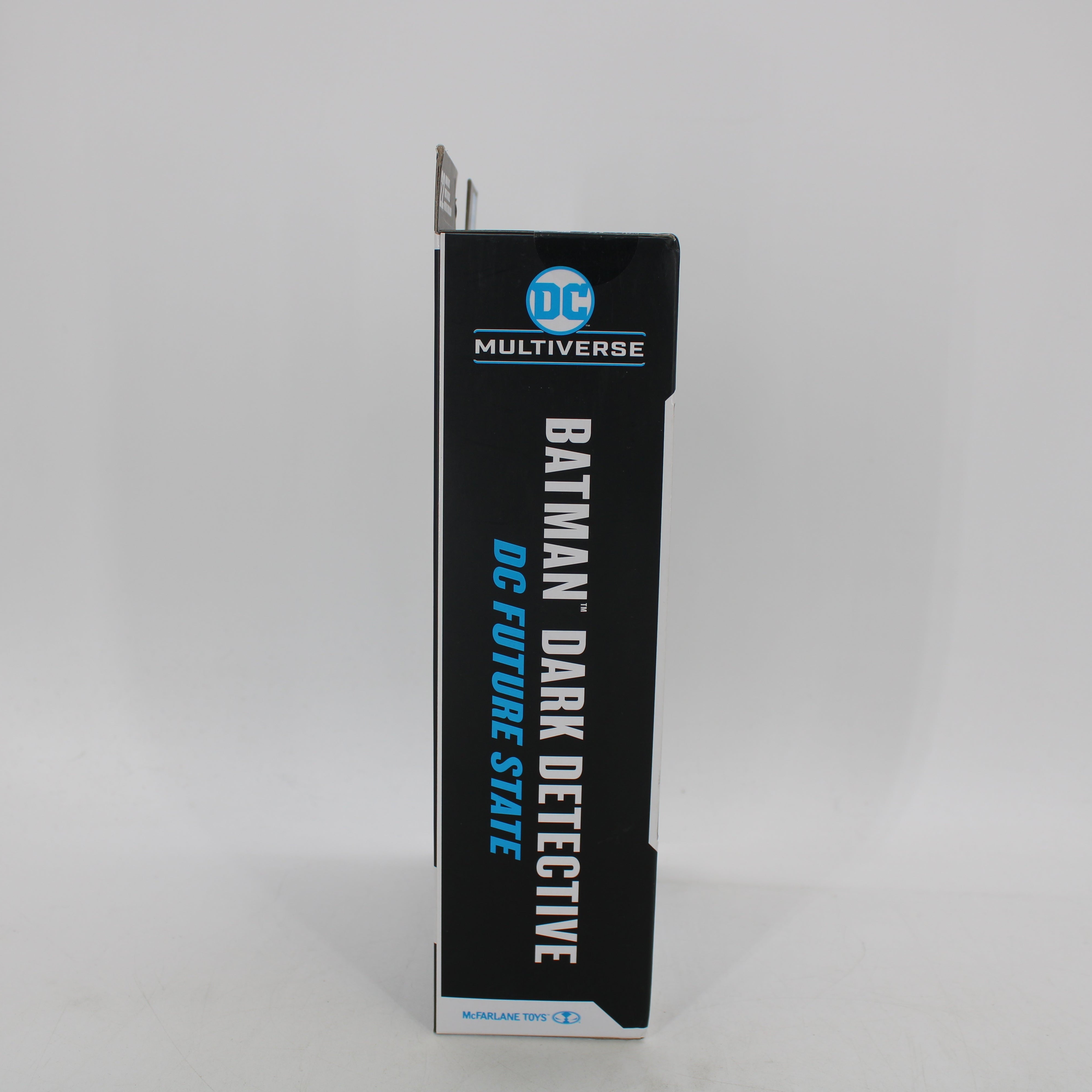 Batman Dark Detective DC Multiverse Future State Action Figure