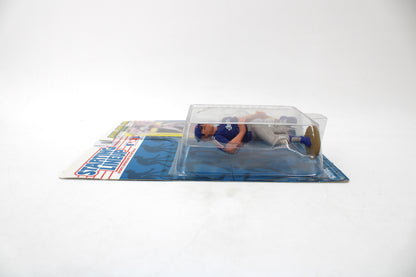 Starting Lineup Jose Canseco Action Figure with Special Series Card (1993 Kenner) - view 3