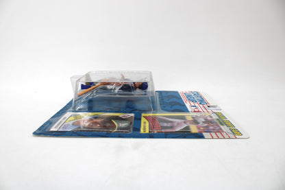 Starting Lineup Jose Canseco Action Figure with Special Series Card (1993 Kenner) - view 4