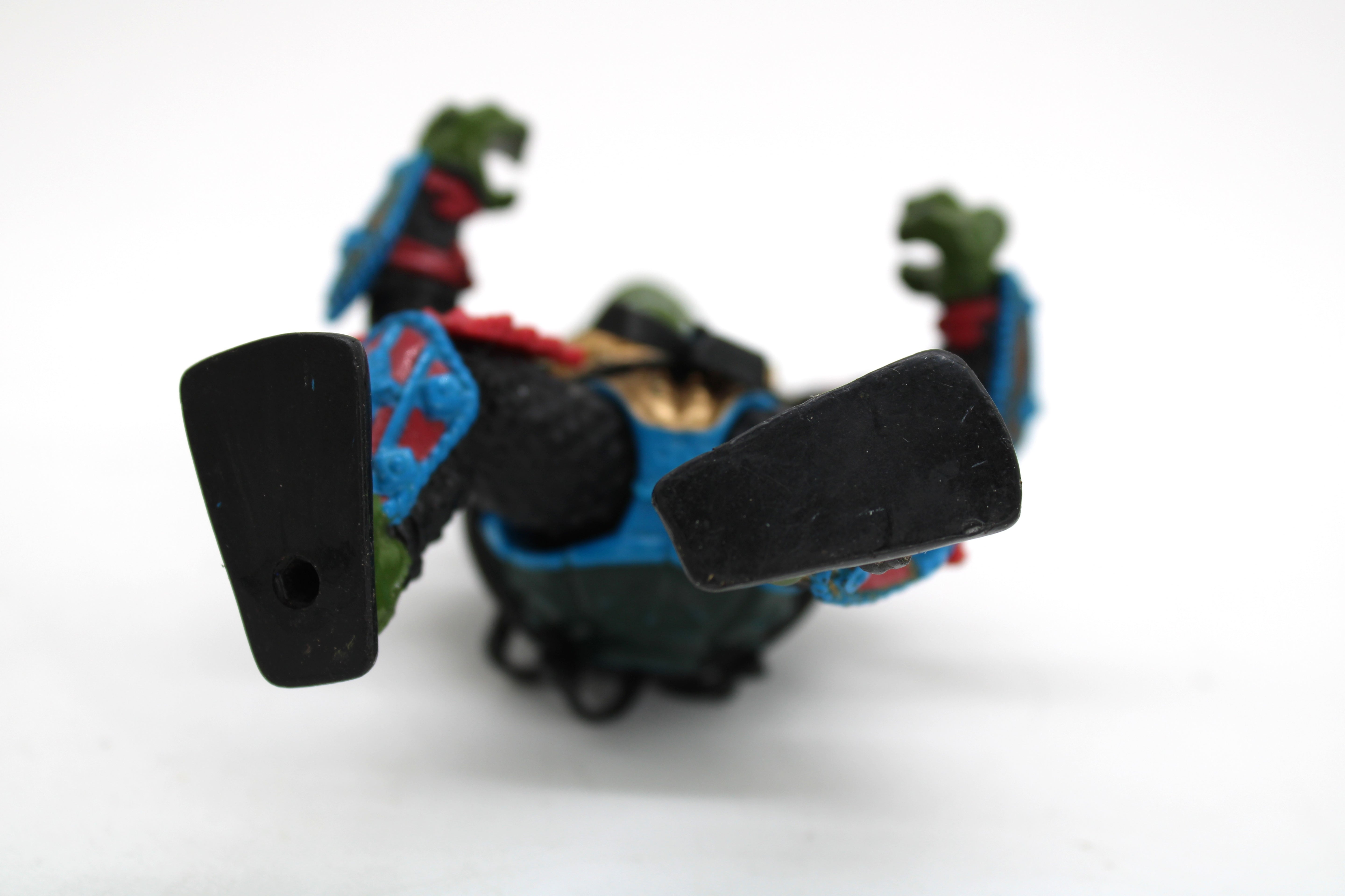 TMNT Leo the Sewer Samurai Action Figure (1990 Playmates Toys) - view 4