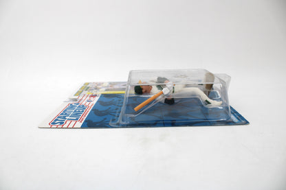 Starting Lineup Mark McGwire with Special Series Card Action Figure (1993 Kenner) - view 3
