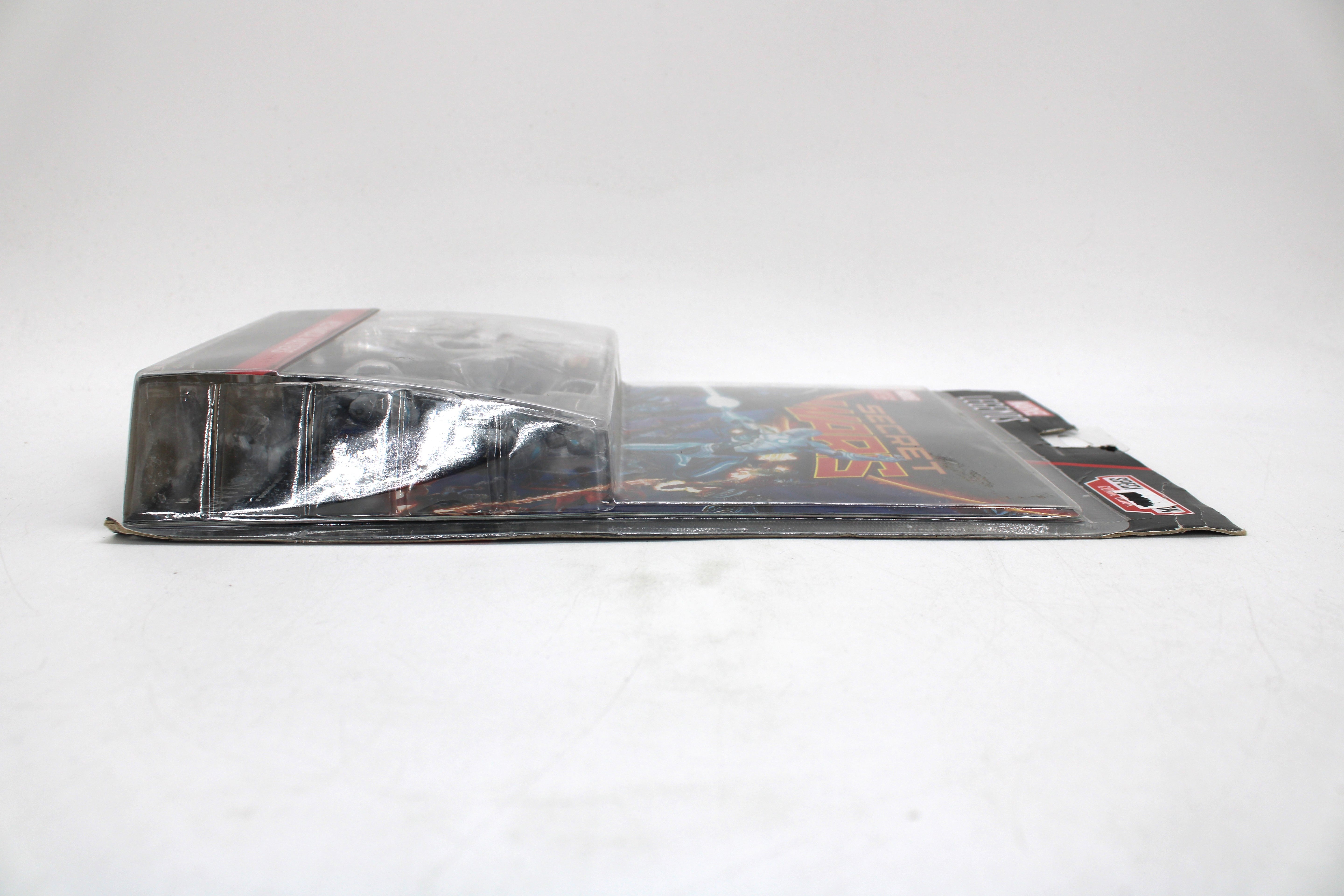 Marvel Legends Series Machine Man & Superior Iron Man 2-Pack Action Figures (2015 Hasbro) - view 4
