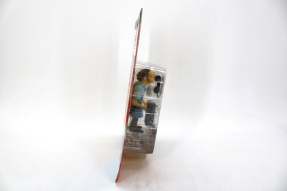 The Simpsons: World of Springfield Moe Action Figure (2003 Playmates Toys) - view 3