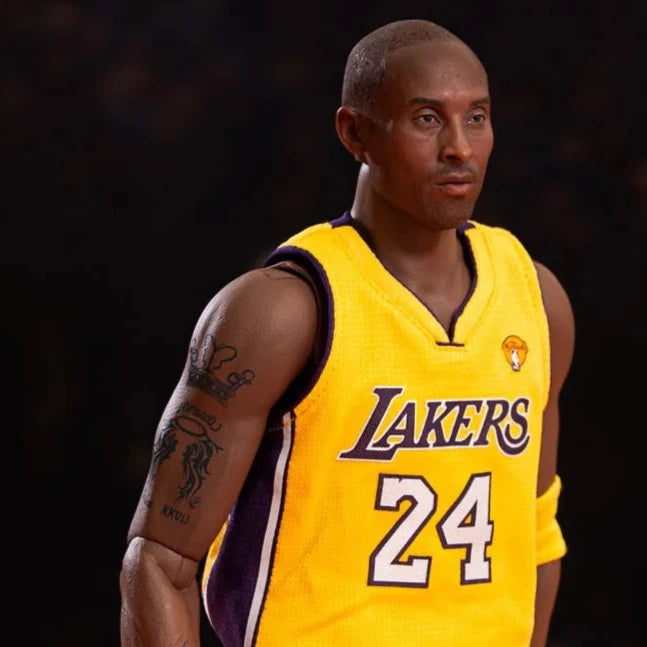 Kobe Bryant Lakers ゴールデンエディション レプリカ新品未使用 Kobe Bryant Lakers ゴールデンエディション レプリカ新品未使用