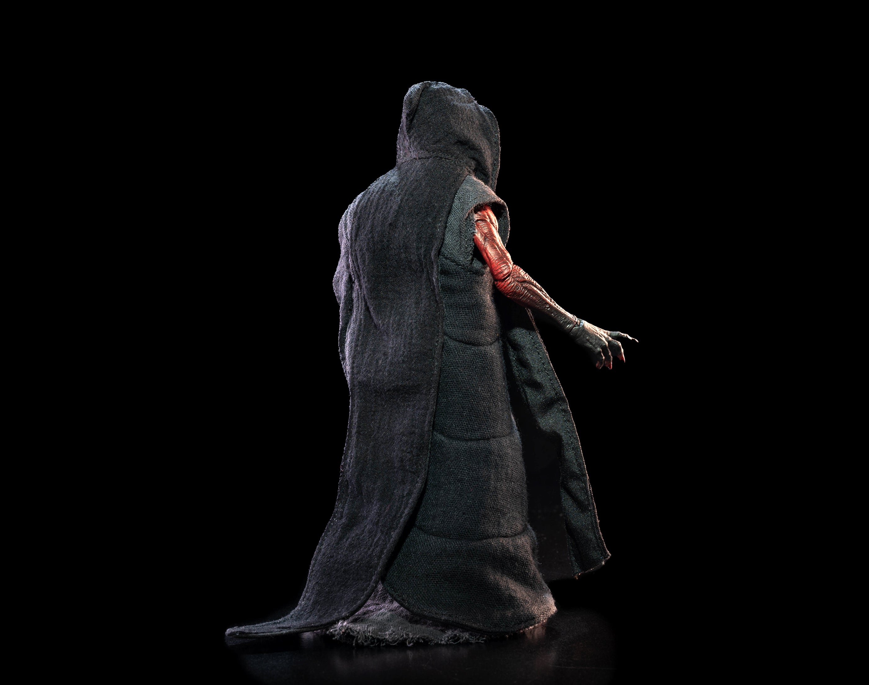 Figura Obscura: The Masque of the Red Death (Black Robes Version)