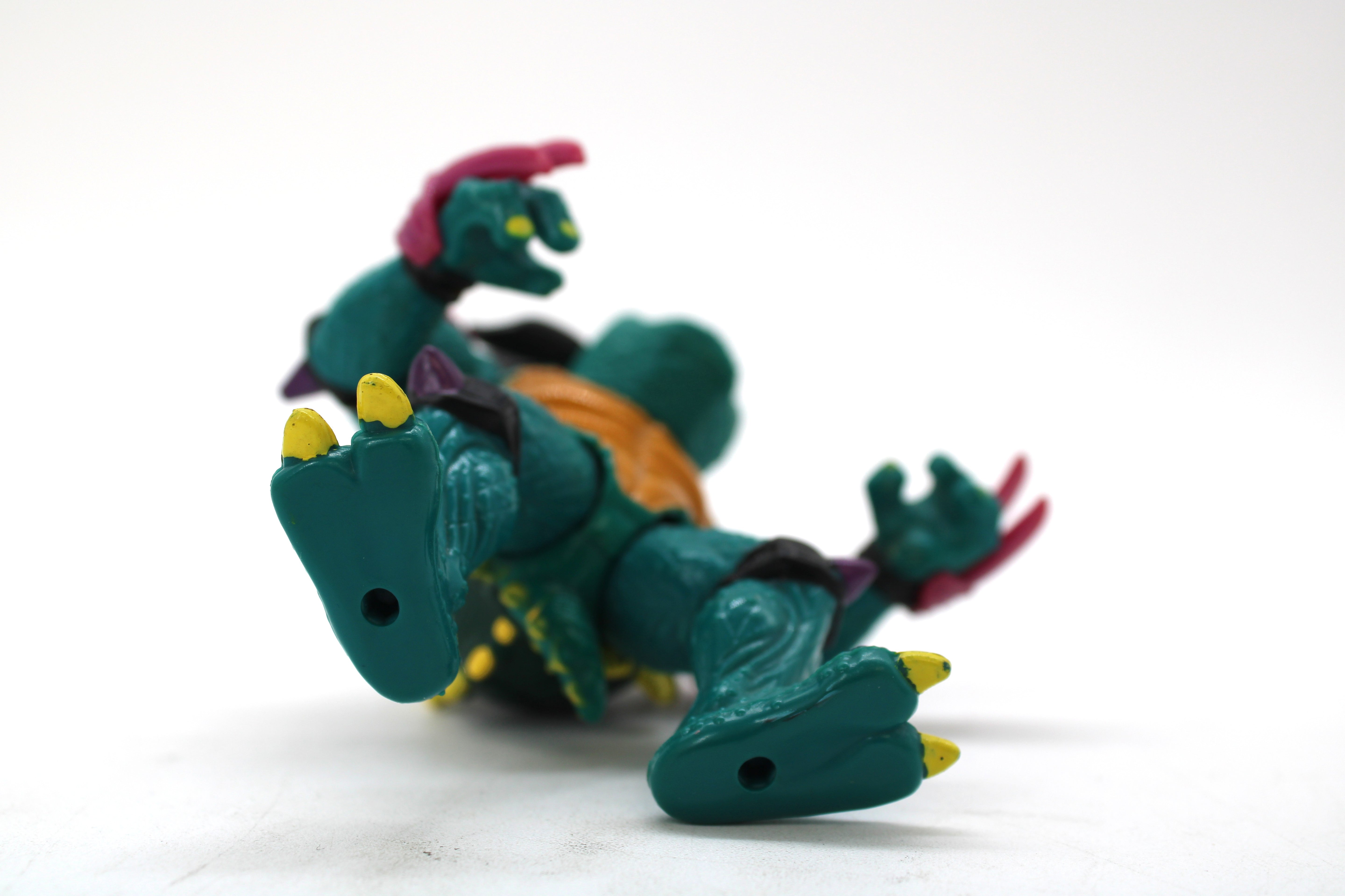 TMNT Slash Action Figure (1990 Playmates Toys) - view 4