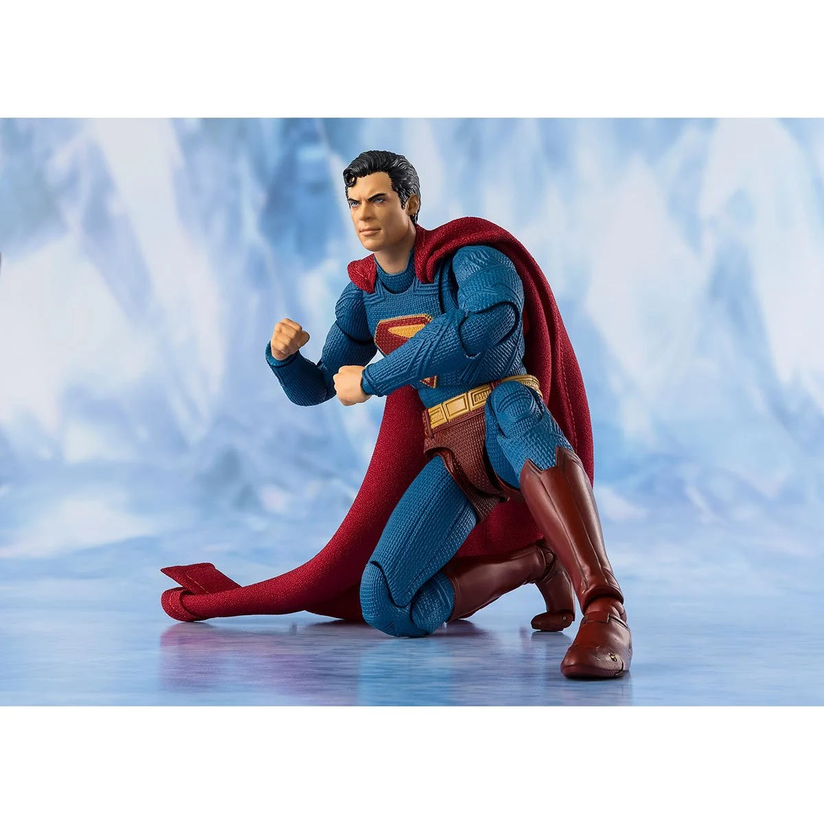 Superman (2025) S.H.Figuarts Superman Action Figure - view 8