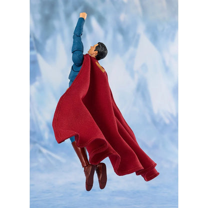Superman (2025) S.H.Figuarts Superman Action Figure - view 6