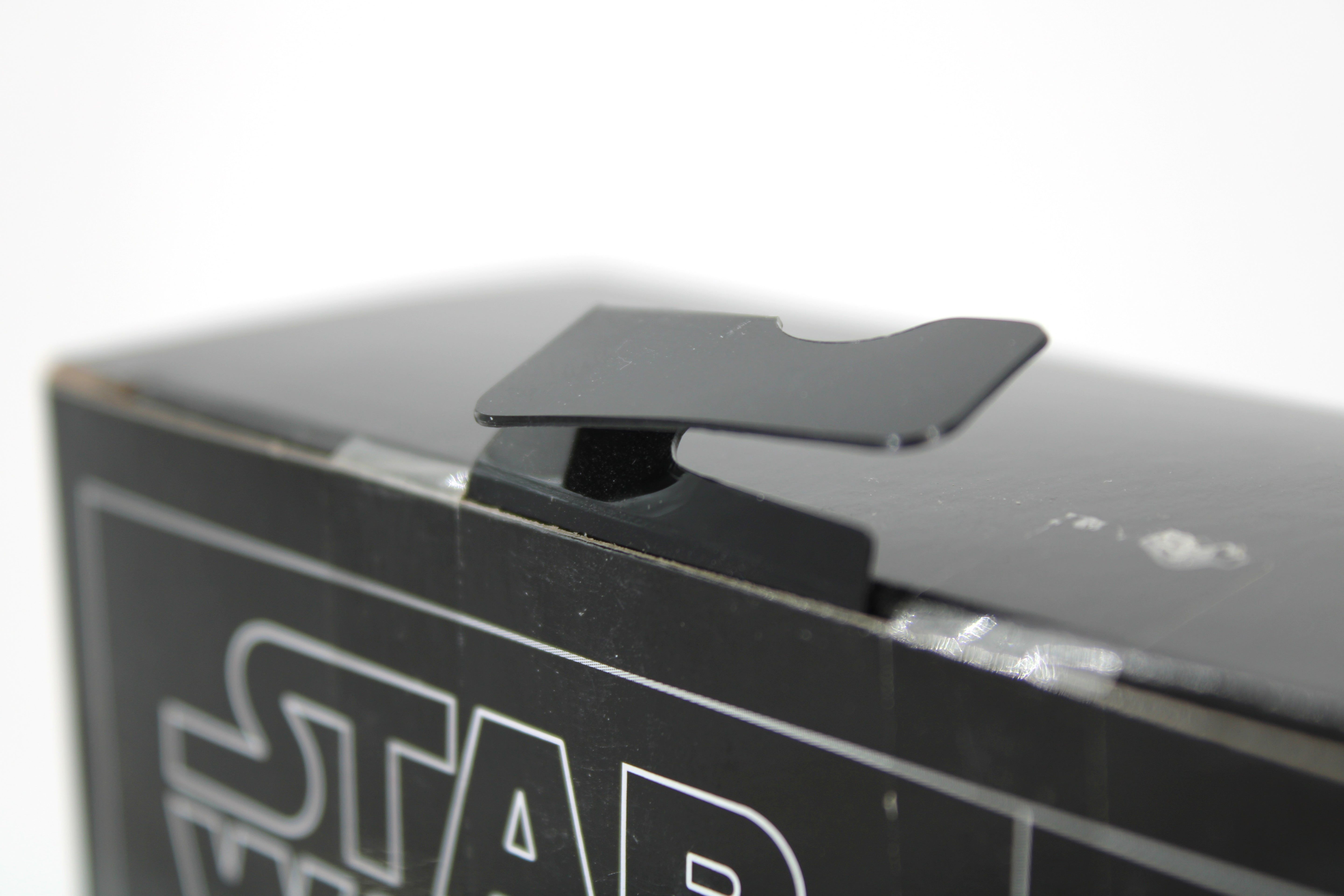 Star Wars The Black Series Supreme Leader Kylo Ren Action Figure (2019) - view 4