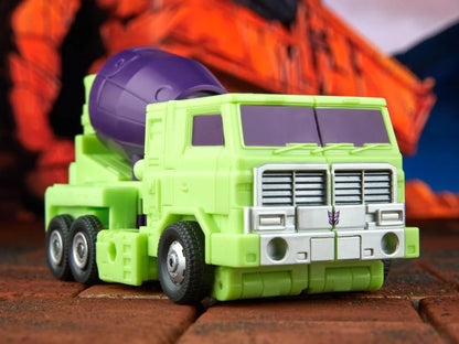 Mixmaster The Transformers: The Movie Studio Series Voyager Class Constructicon Action Figure