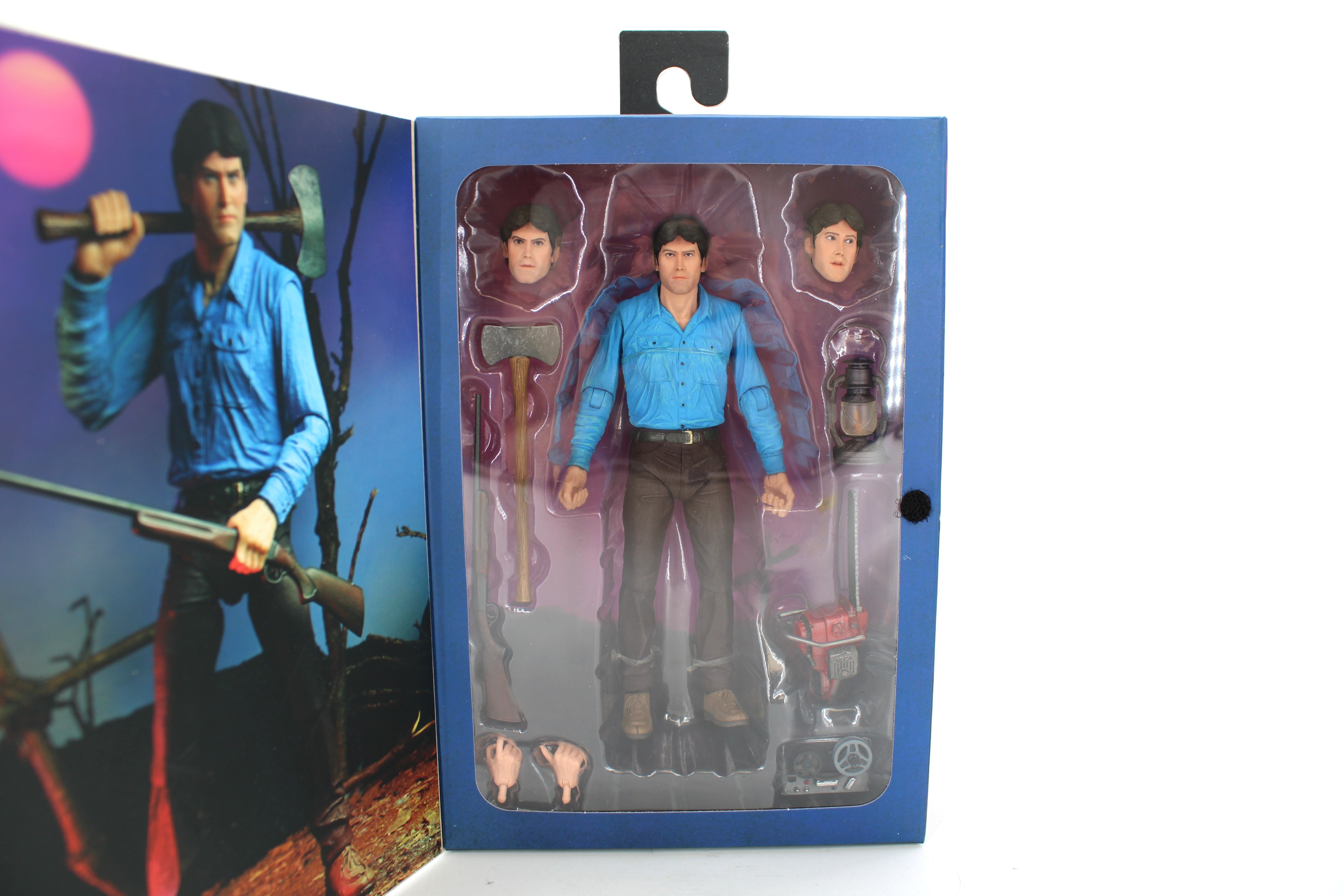 Reel Toys Evil Dead Ultimate Ash Williams Action Figure (2021 NECA) - view 2