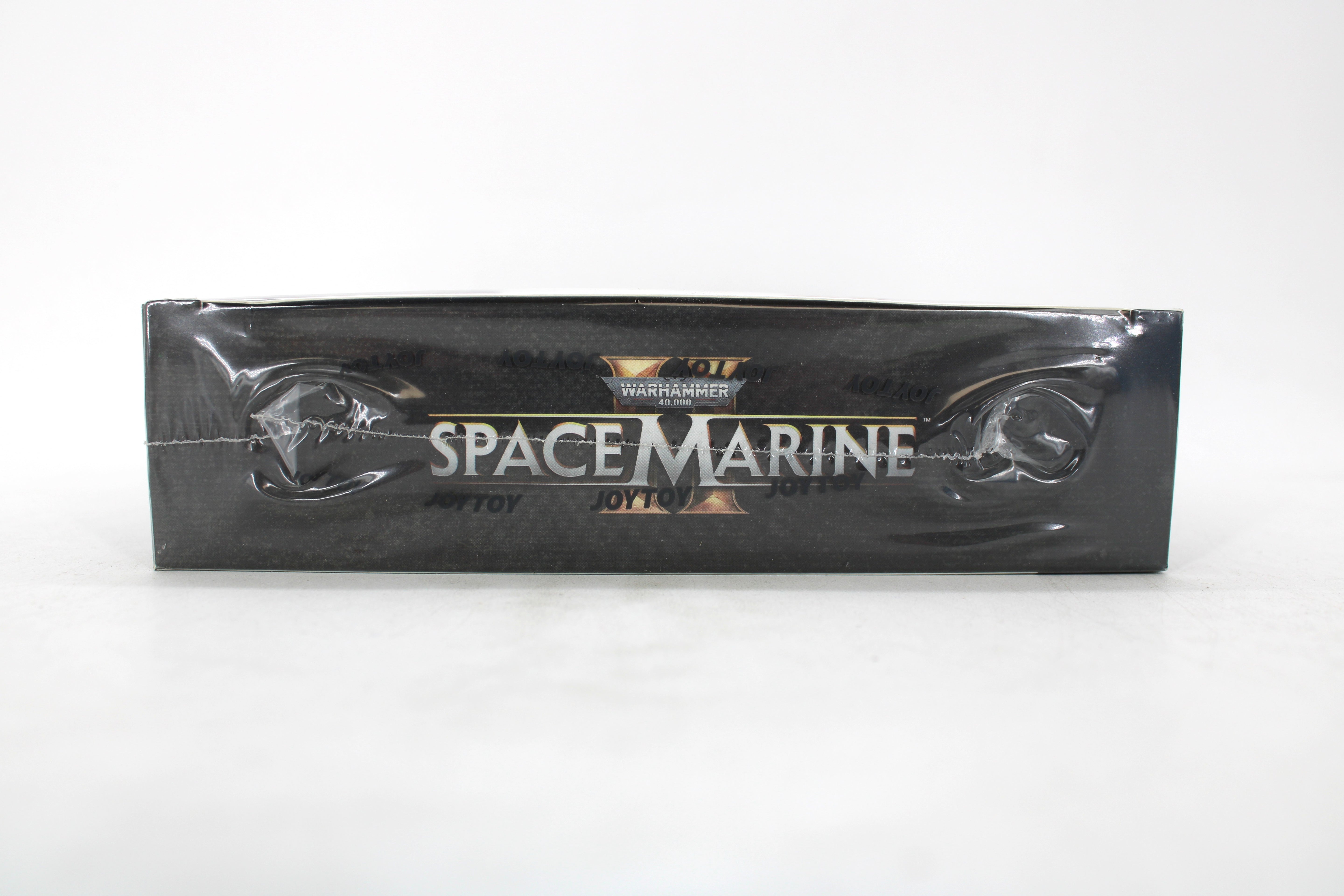 Warhammer 40k: Space Marine 2 Ultramarines Victrix Honour Guard Action Figure (2025 JOYTOY) - view 3