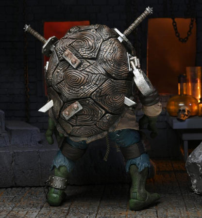 Universal Monsters x Teenage Mutant Ninja Turtles Ultimate Leonardo as The Hunchback