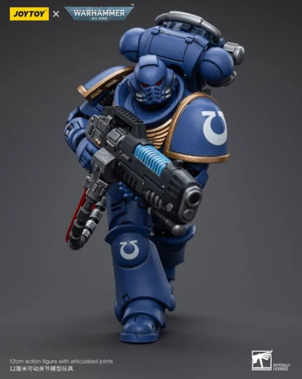 Warhammer 40K Ultramarines Hellblasters Brother Paxor 1/18 Scale Figure