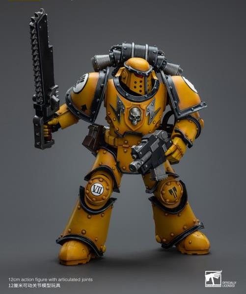 Warhammer: The Horus Heresy Imperial Fists Legion MkIII Despoiler Squad Legion Despoiler with Chainsword 1/18 Scale Action Figure