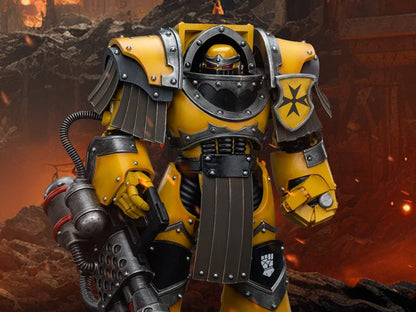 Warhammer: The Horus Heresy Imperial Fists Legion Cataphractii Terminator Squad Legion Cataphractii with Heavy Flamer 1/18 Scale Action Figure