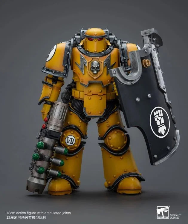 Warhammer: The Horus Heresy Imperial Fists Legion MkIII Breacher Squad Legion Breacher with Graviton Gun 1/18 Scale Action Figure