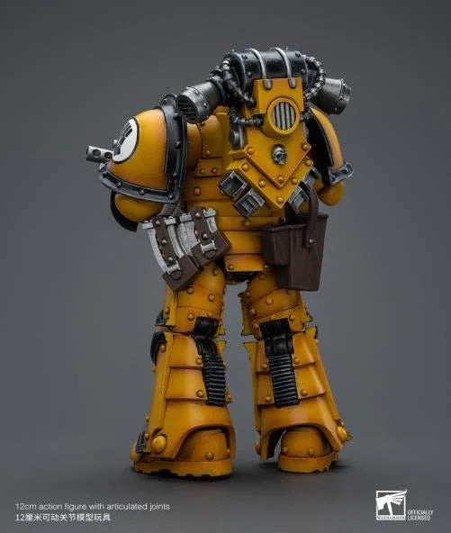 Warhammer: The Horus Heresy Imperial Fists Legion MkIII Tactical Squad Legionary with Bolter 1/18 Scale Action Figure