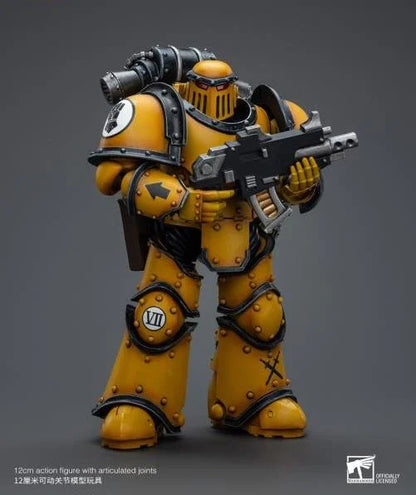 Warhammer: The Horus Heresy Imperial Fists Legion MkIII Tactical Squad Legionary with Bolter 1/18 Scale Action Figure