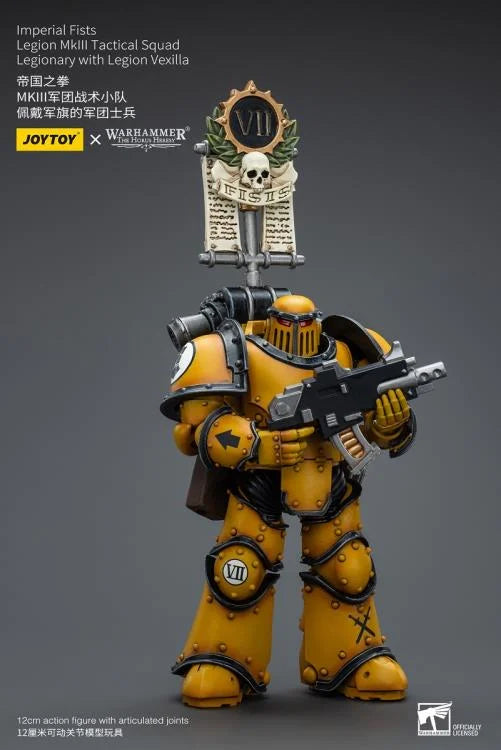 Warhammer: The Horus Heresy Imperial Fists Legion MkIII Tactical Squad Legionary with Legion Vexilla 1/18 Scale Action Figure