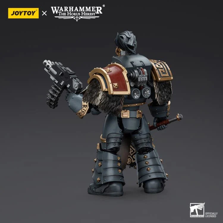 Varagyr Wolf Guard Squad Varagyr Thegn Warhammer: The Horus Heresy Space Wolves 1/18 Scale Action Figure