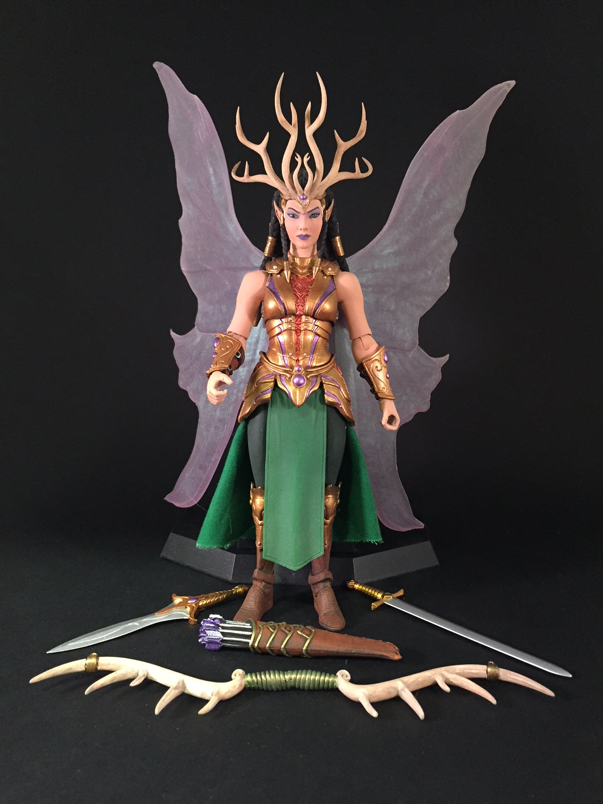 Mythic Legions: Advent of Decay - Artemyss Silvercord