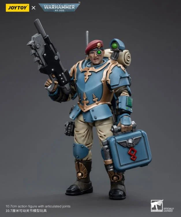 JOYTOY Warhammer 40k - Astra Militarum Tempestus Scions Command Squad 55th Kappic Eagles Medic