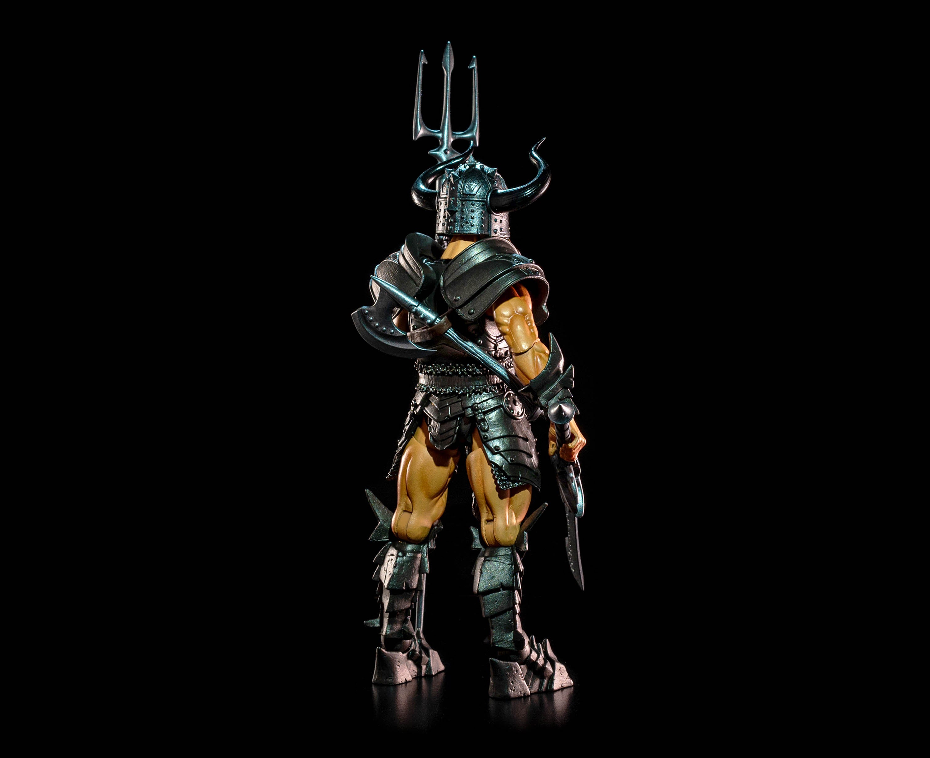 Mythic Legions: House of the Noble Bear - Deluxe Barbarian LB (Legion Builder)