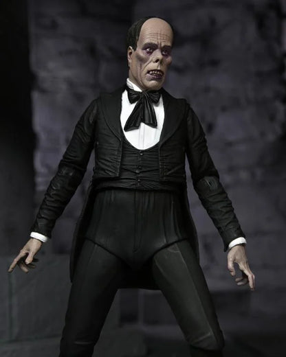 Universal Monsters Ultimate - The Phantom of the Opera Figure