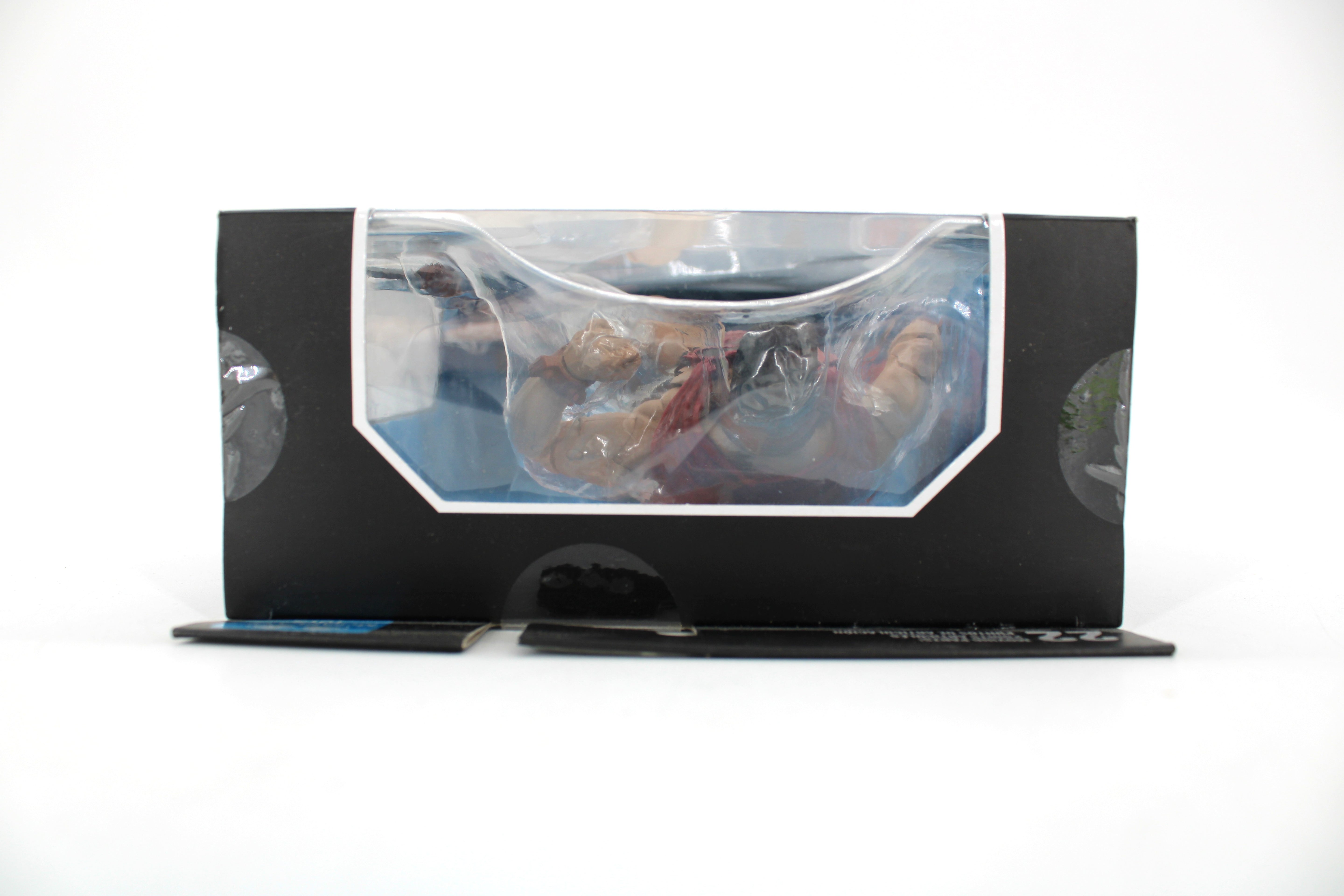 Superman DC Future State DC Multiverse 7-Inch Figure — Top View Bubble Detail