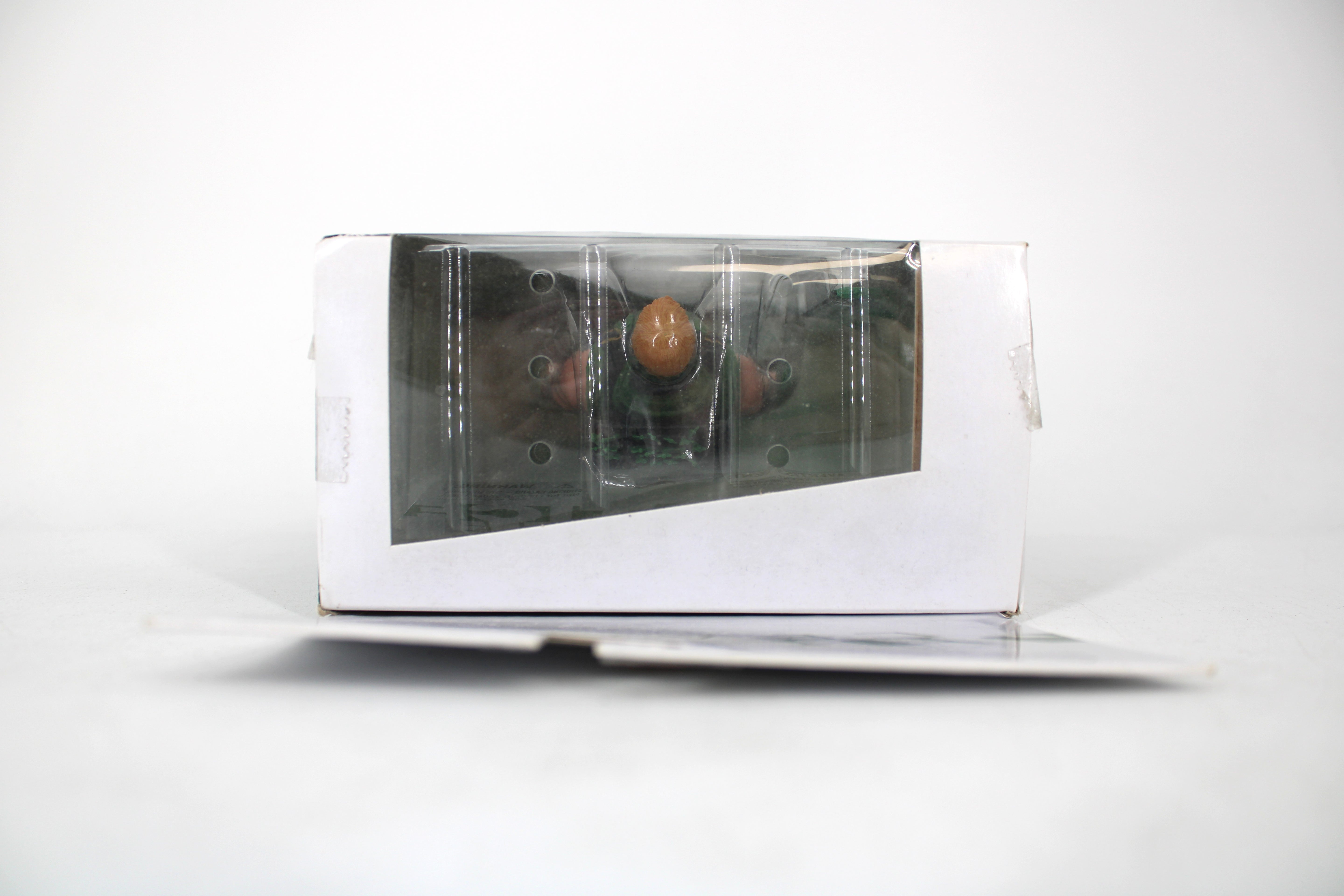 Green Arrow New 52 Justice League DC Collectibles — Bottom View with Bubble Detail