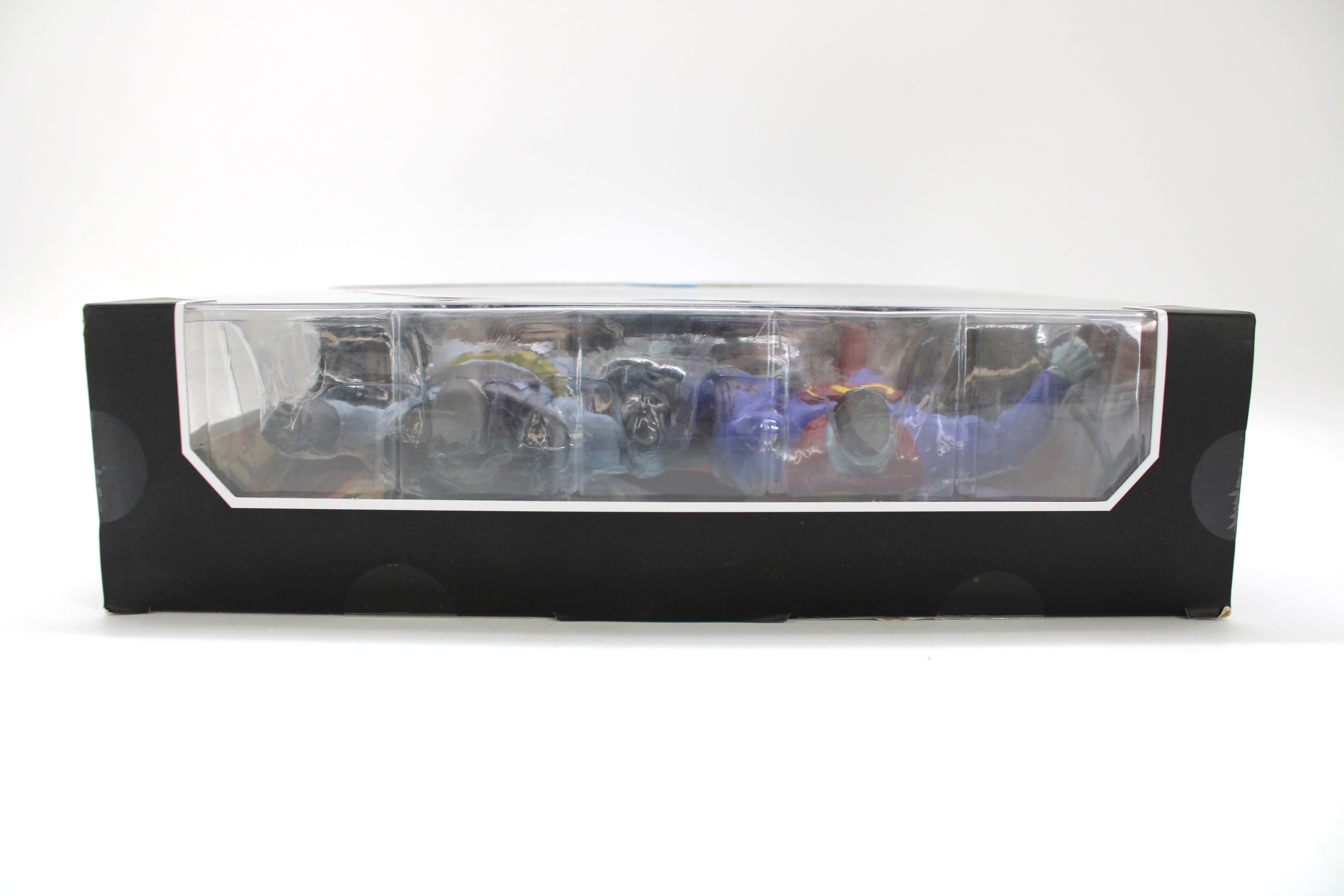 Bizarro & Batzarro DC Multiverse 2-Pack 2024 McFarlane Toys — Bottom Edge Side View Showing Window Detail