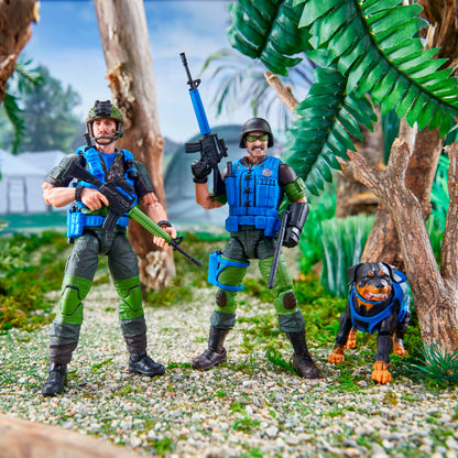Mad Marauders Footloose Mutt Junkyard GI Joe Classified 6-Inch Three-Pack — Side View with Assault Rifles