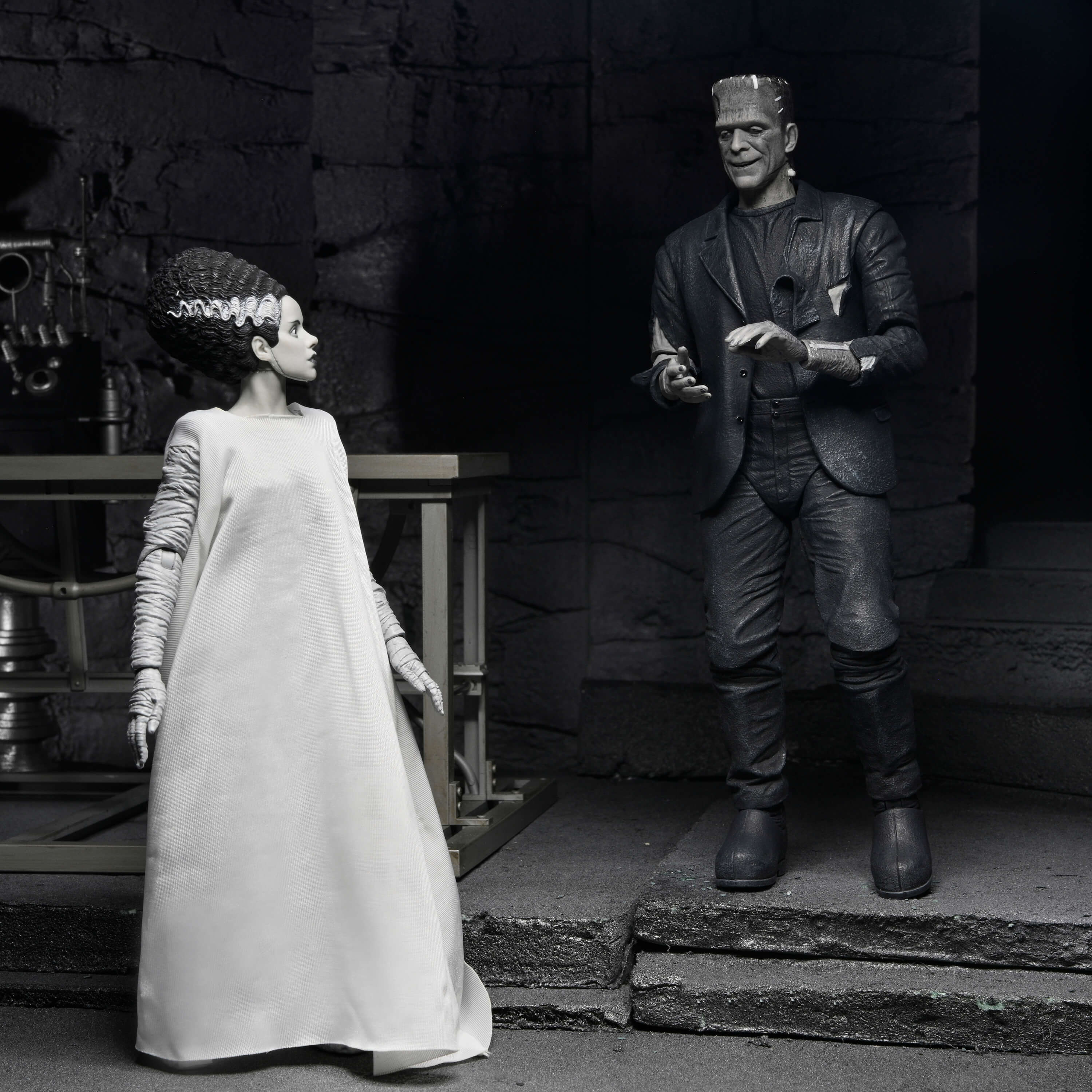 Bride of Frankenstein 90th Anniversary 7-Inch | Jay's Toys