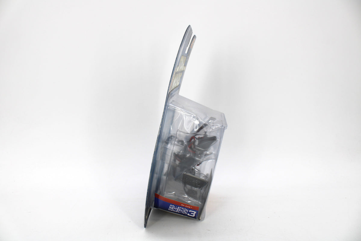 SK-Z38 Star Tours 2003 Hasbro Carded Figure — Side View with Collection 3 Panel Detail
