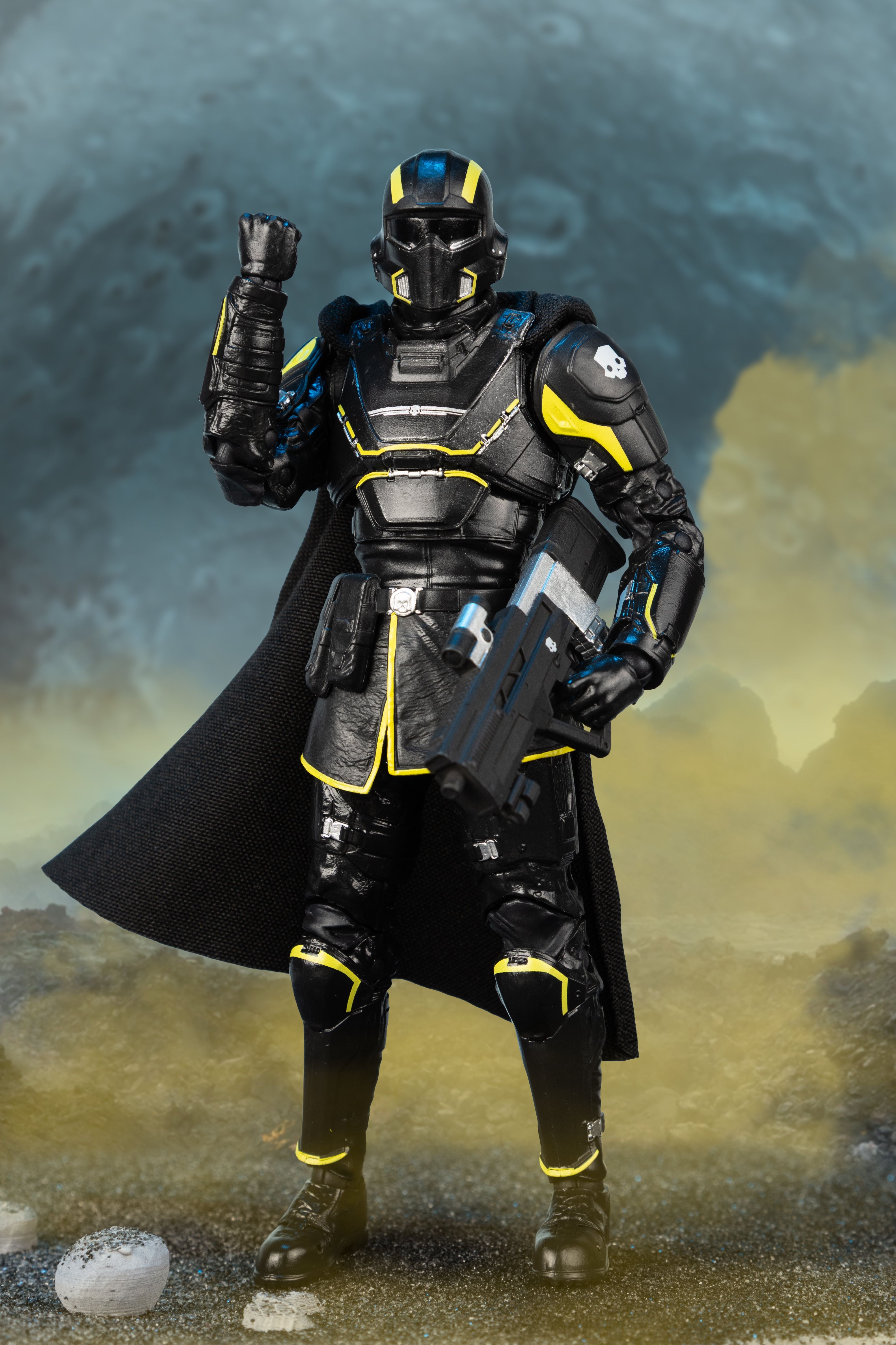 B-01 Tactical Helldiver McFarlane Elite Edition 7-Inch Figure — Fist Raised Pose Holding MG-43 Machine Gun